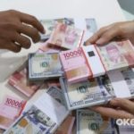 Dolar Menguat Rupiah Terpukul