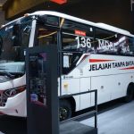 Hino Luncurkan Bus Penakluk Medan Ekstrem
